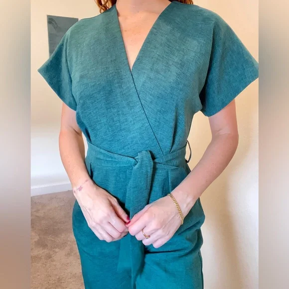 Closet London Capri Jumpsuit - Picture 4 of 5